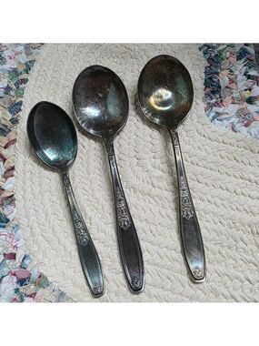 Vintage 1847 Rogers Bros Silverplate Spoons - Adoration Pattern (30's) Set of 3
